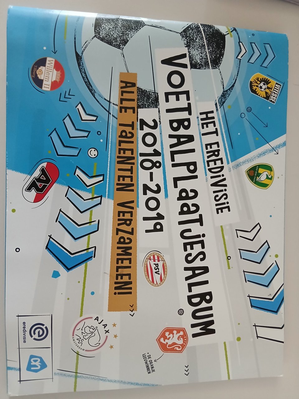 Diverse plaatjes, boekjes voetbalacties AH, Lidl, Plus, Fifa