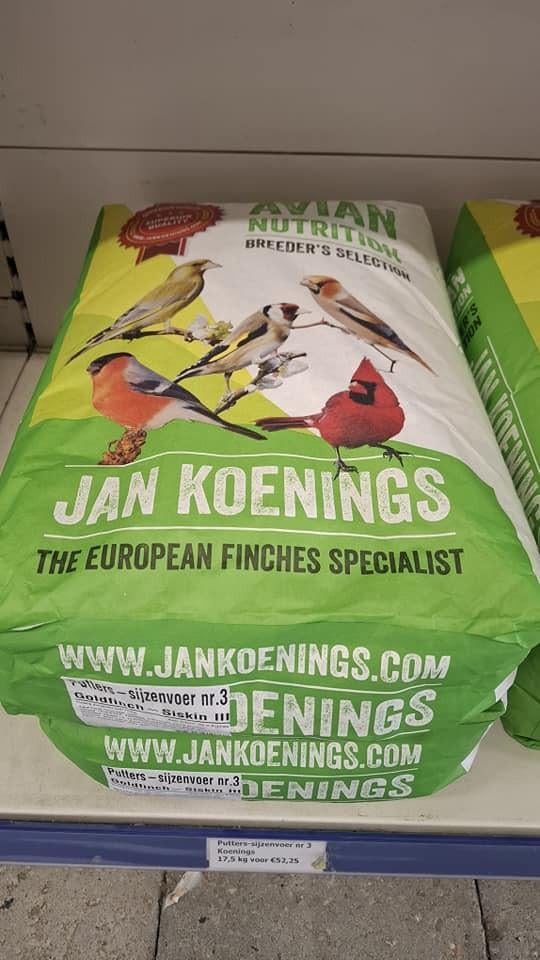 Diverse vogelvoeders van Jan Koenings
