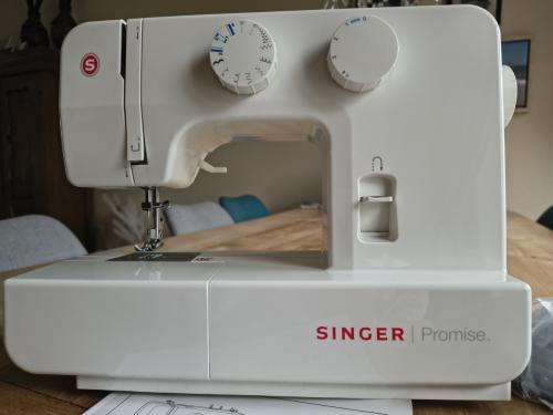 Singer Promise 1409 naaimachine