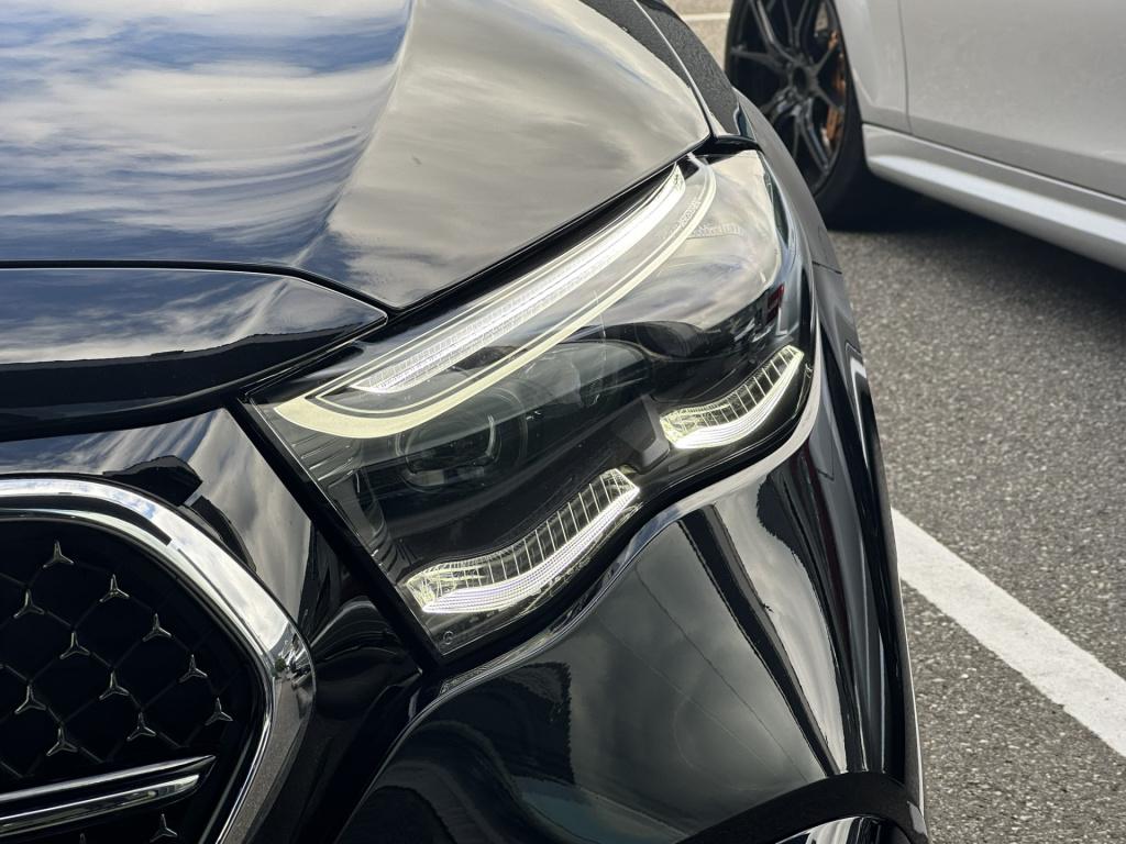 Mercedes-Benz E-Klasse 300 e amg line l panoramadak l 360 camera l head-up 