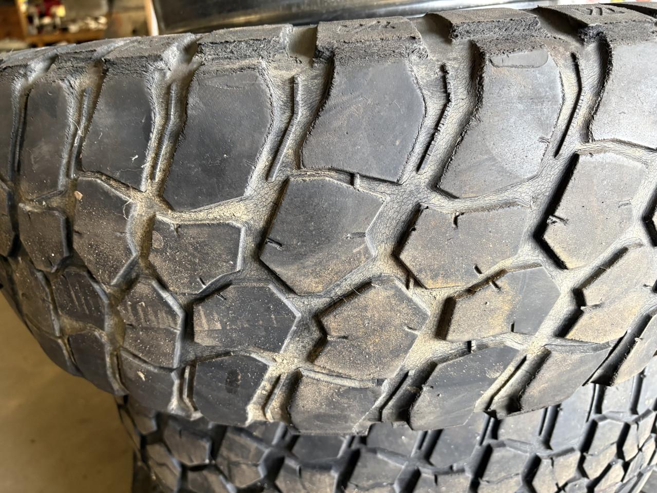 Landrover Discovery 2 Range Rover P38 banden en velg