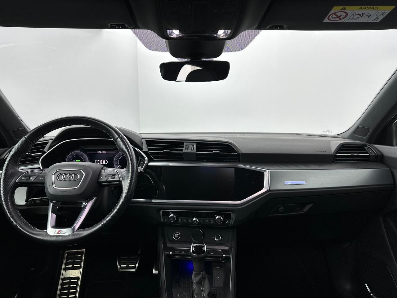 Audi Q3 Sportback 45 TFSI e | S Edition | B&O | Matrix | 360
