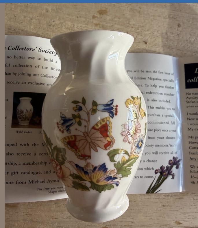 Ansley bone China vaasje