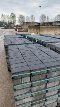 Betonklinker nieuw antraciet (BKK Antraciet 20.9x10.4x8)