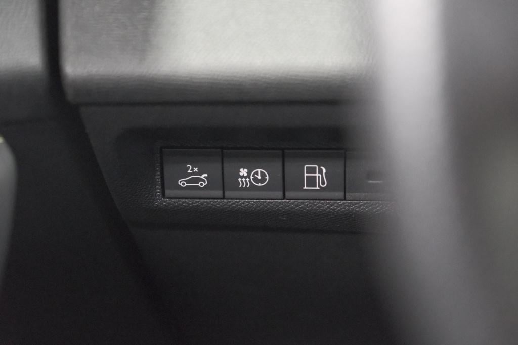 Peugeot 308 sw 1.6 hybrid 180 gt pack business | trekhaak | 360 camera | ad