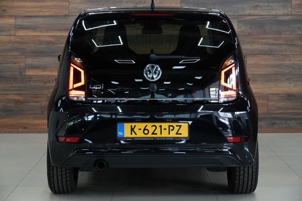 Volkswagen UP! 1.0 tsi high up! | cruise | pdc | bluetooth |