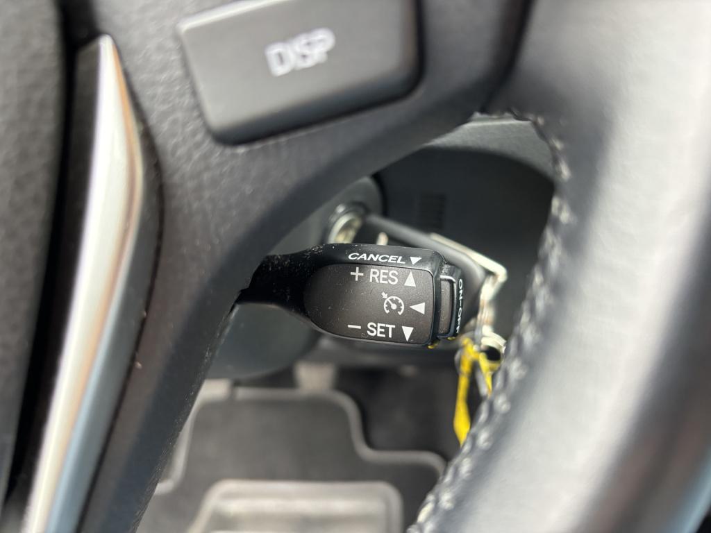 Toyota Auris 1.6 now top 5 editie/trekhaak/57.000 km!!