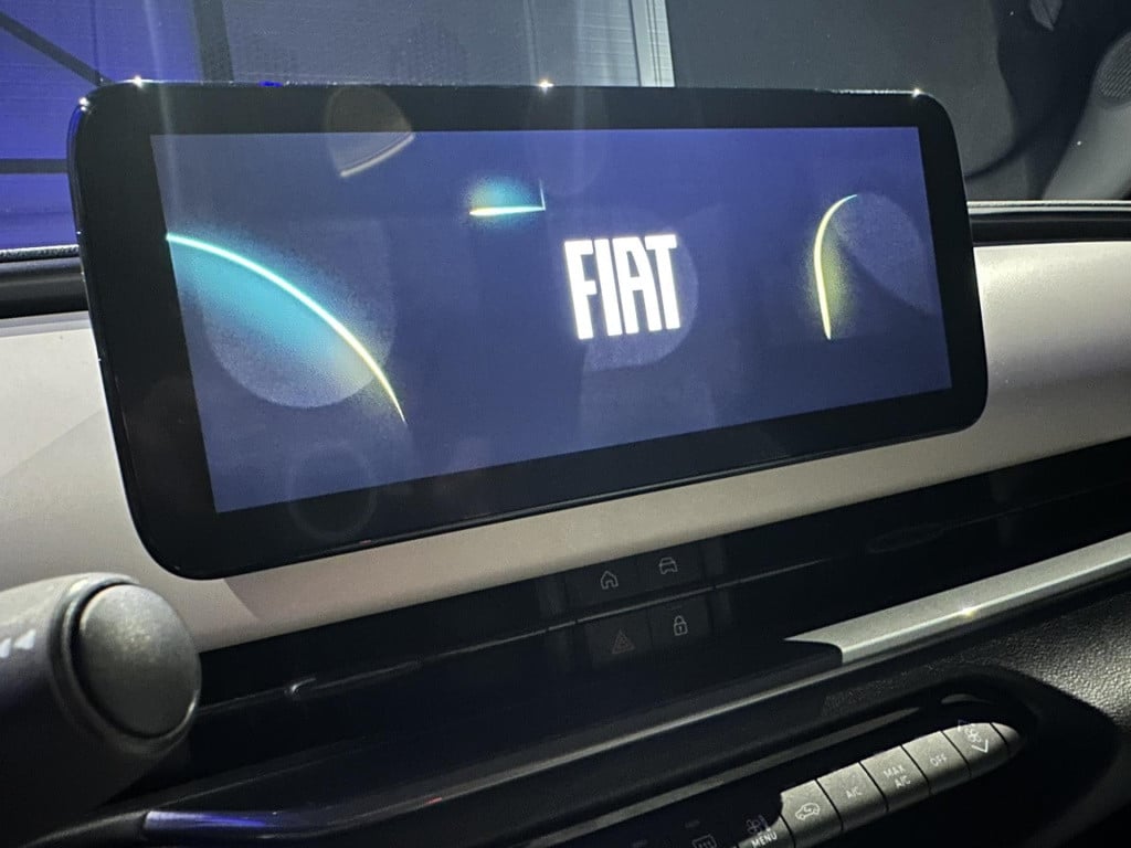 Fiat 600 1.2 hybrid la prima