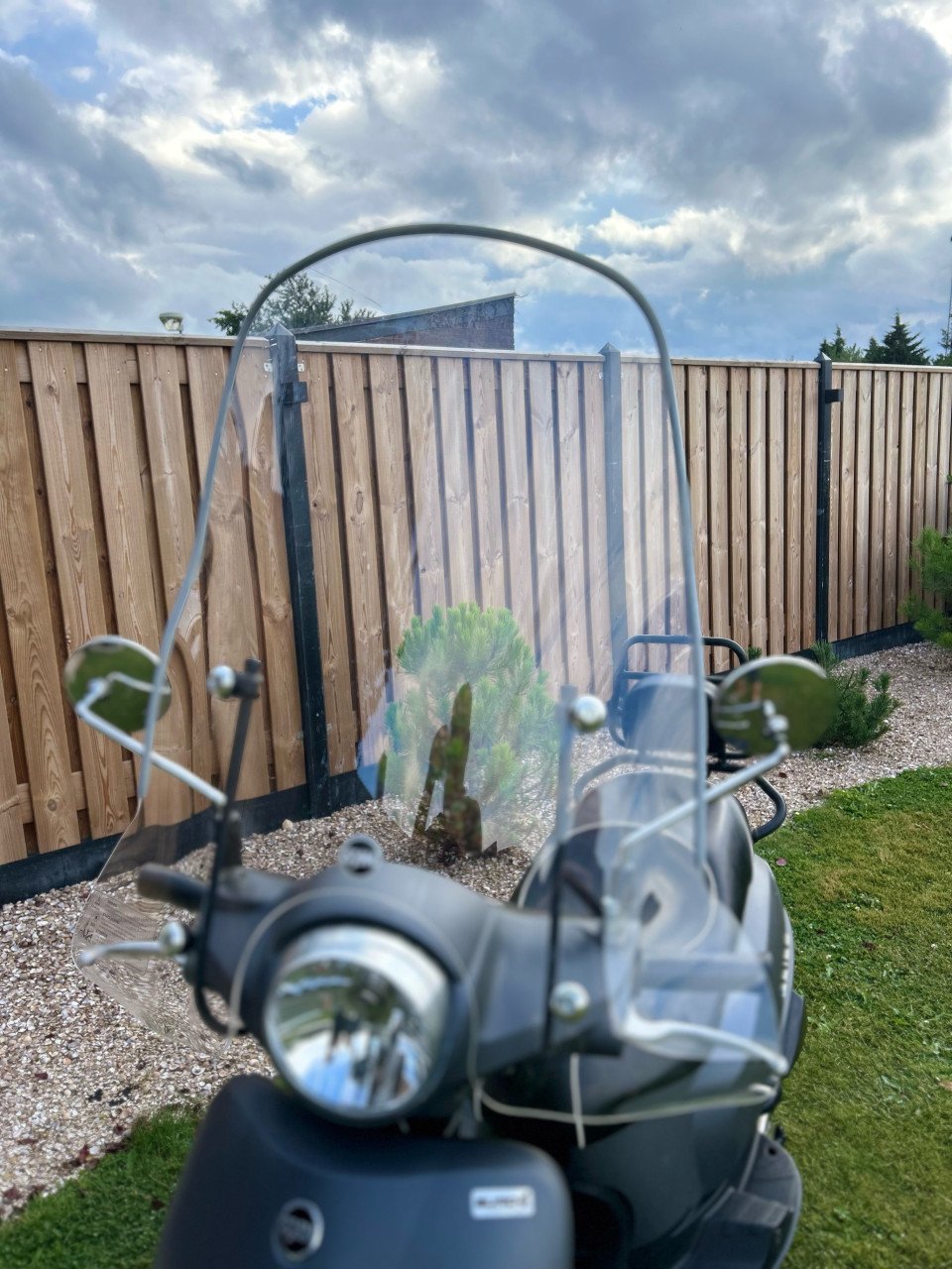 Scooter - SYM Fiddle II 50
