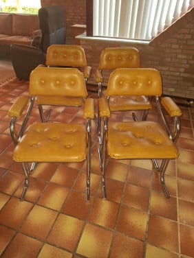Brocante stoelen