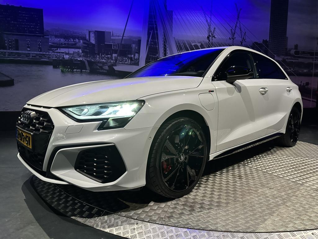 Audi A3 sportback 45 tfsi e s edition competition *navi*camera*acc*