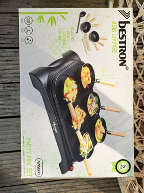 Party wok set