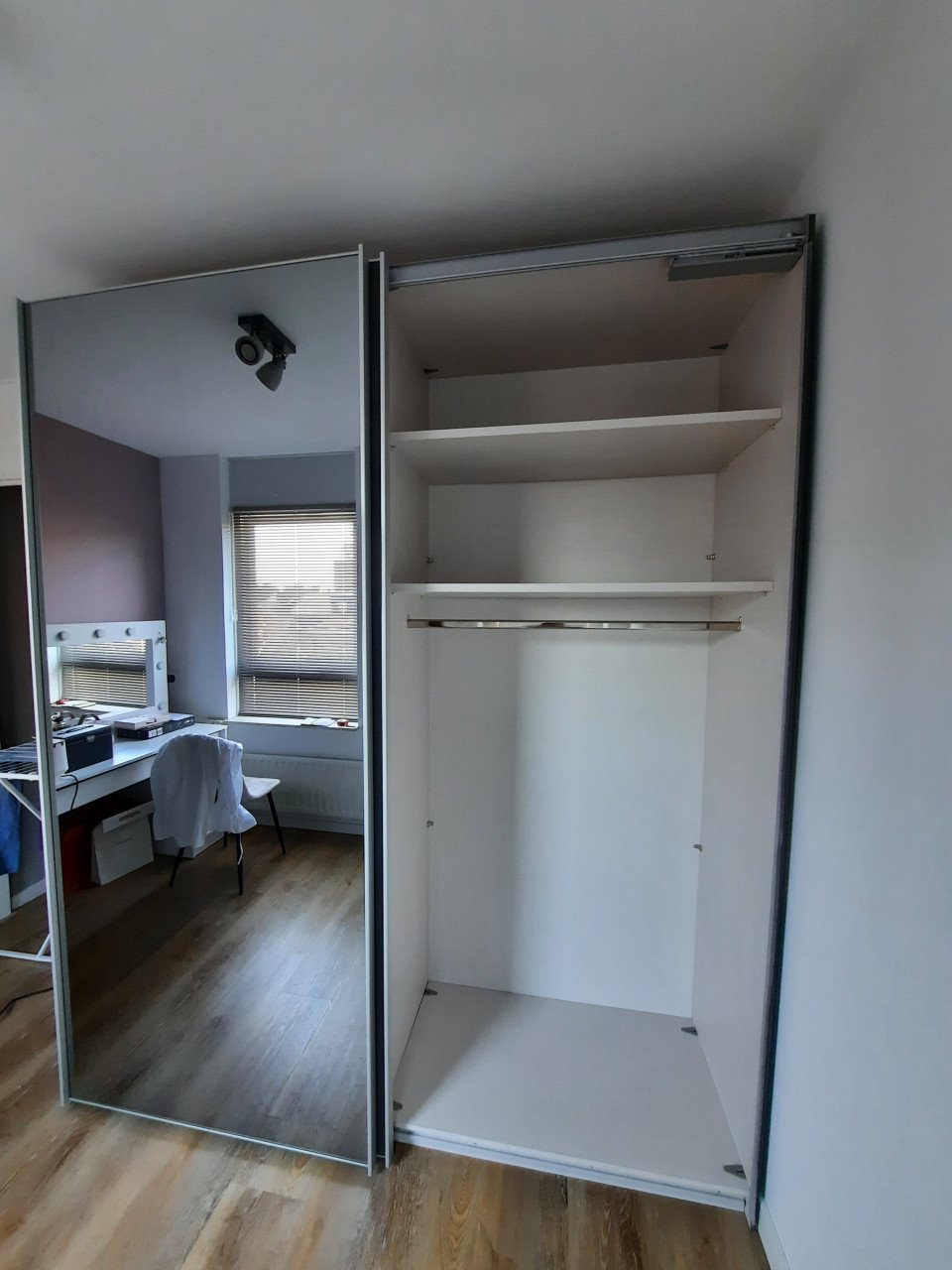 Kledingkast