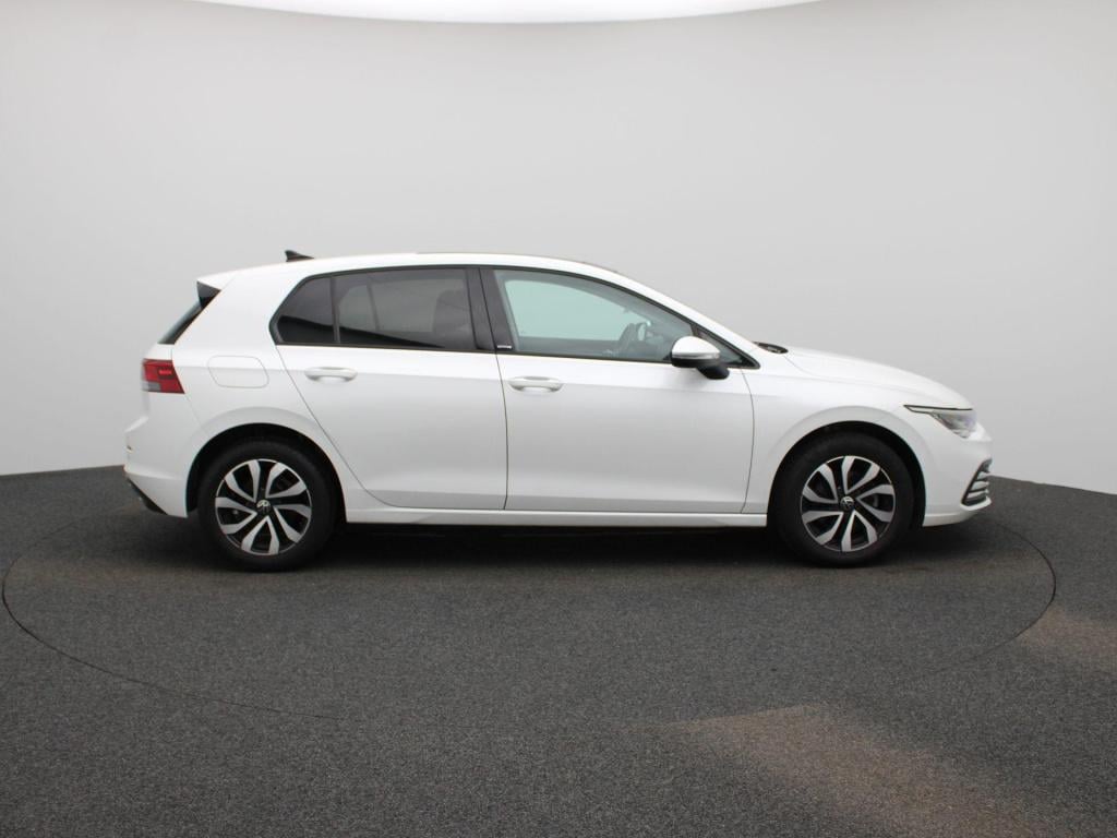 Volkswagen Golf 1.0 etsi life | automaat | panorama dak | virtual cockpit |