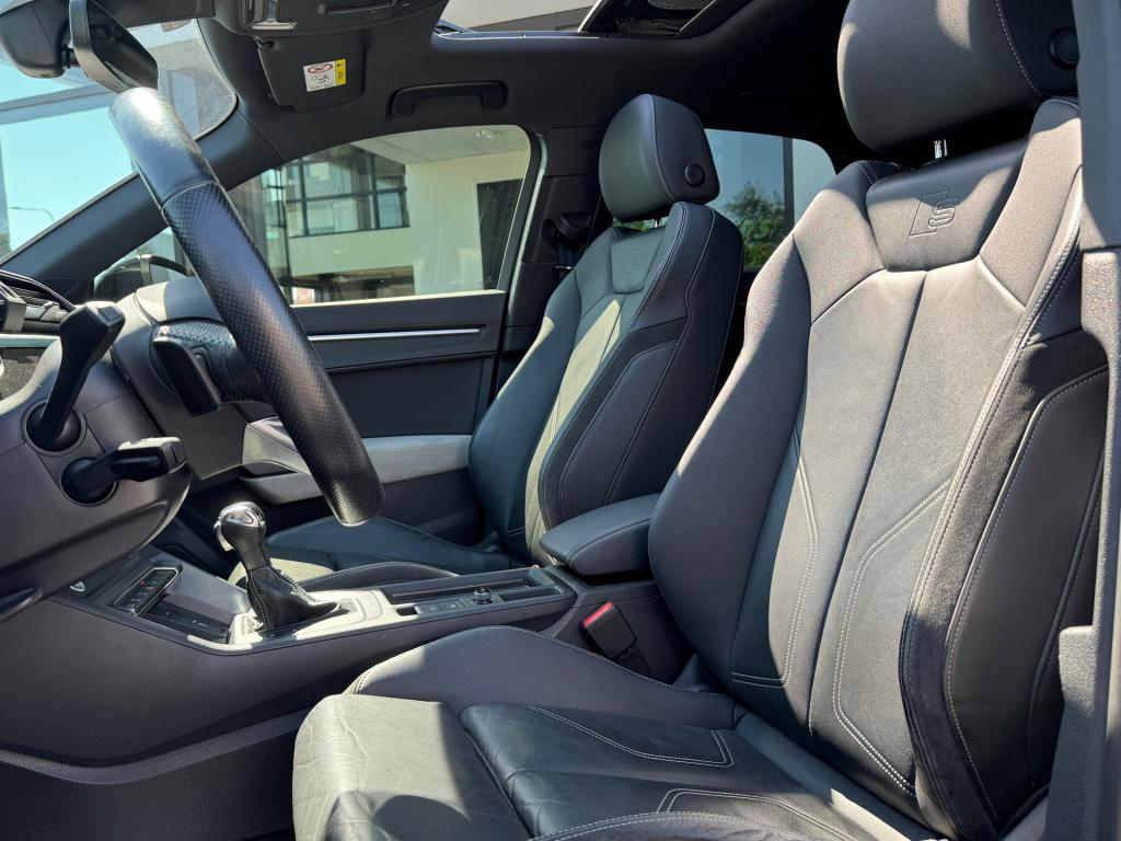 Audi Q3 sportback 35 tfsi s-line 3x * panoramadak * lederen sportstoelen * 