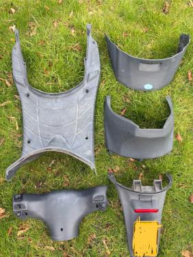 Piaggio Zip binnenkappenset compleet