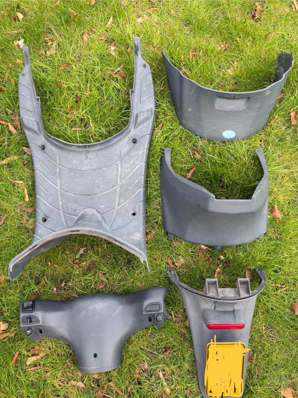 Piaggio Zip binnenkappenset compleet