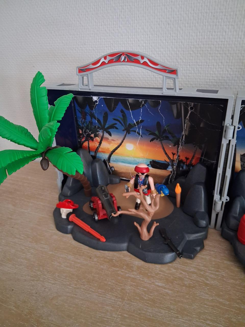 Playmobil piratenkoffer met piraten, kanon, roeiboot set 5347