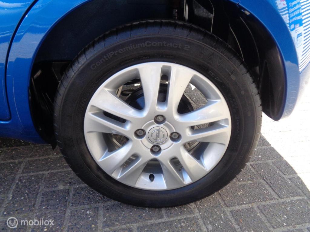 Opel Agila 1.0 edition/airco/lm velgen/donker glas/hele nette auto/slechts 