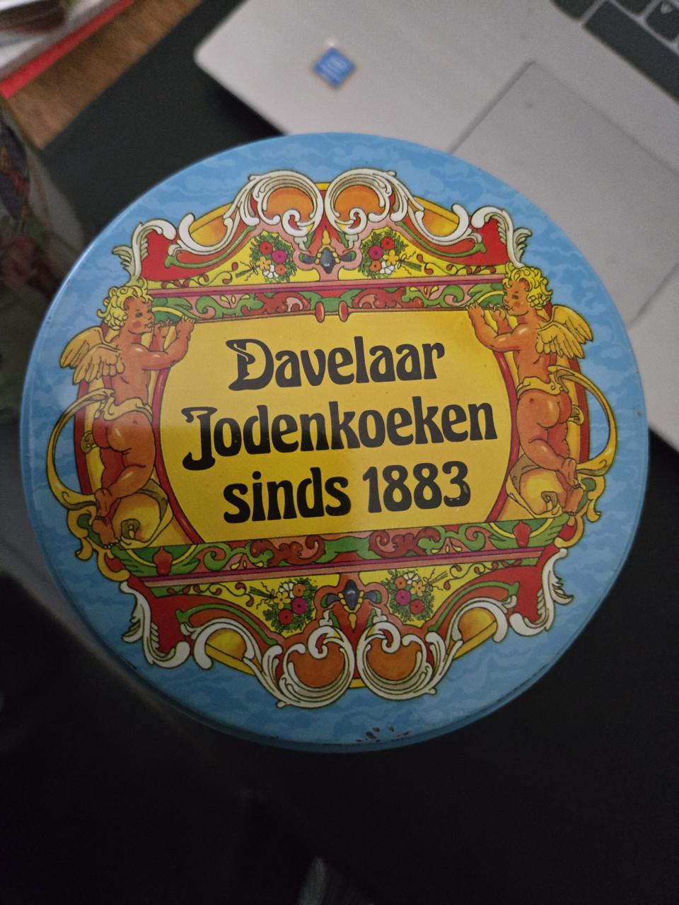 Set 4 stuks vintage Davelaar blikken  Hoog 16 cm Ø 11 cm