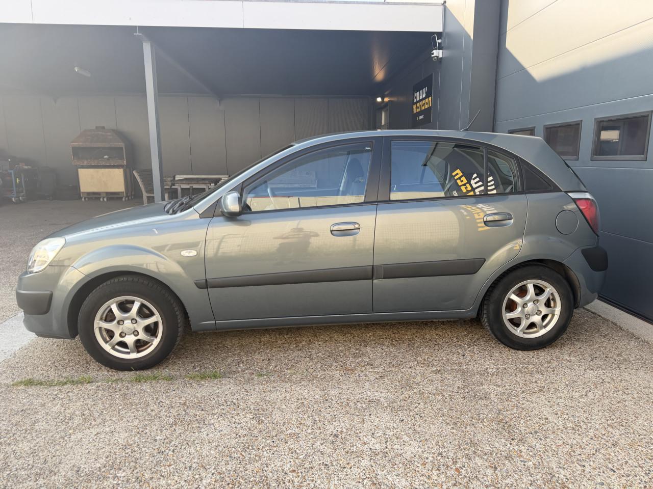 Kia Rio 1.4 X-pect 71KW 2009 5Drs Grijs Airco Apk Nap