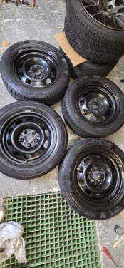 Winterbanden op stalen velgen 5x120 bmw