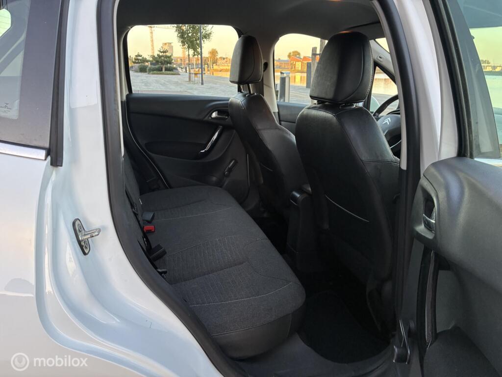 Citroen C3 1.2 PureTech km116.730 Nap 5Deurs BJ2014