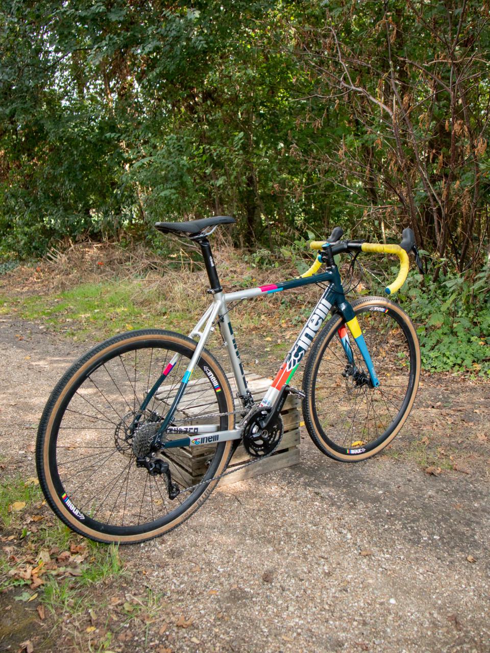 Cinelli Zydeco 2022 Gravelbike (Aluminium Shimano GRX 2x10)