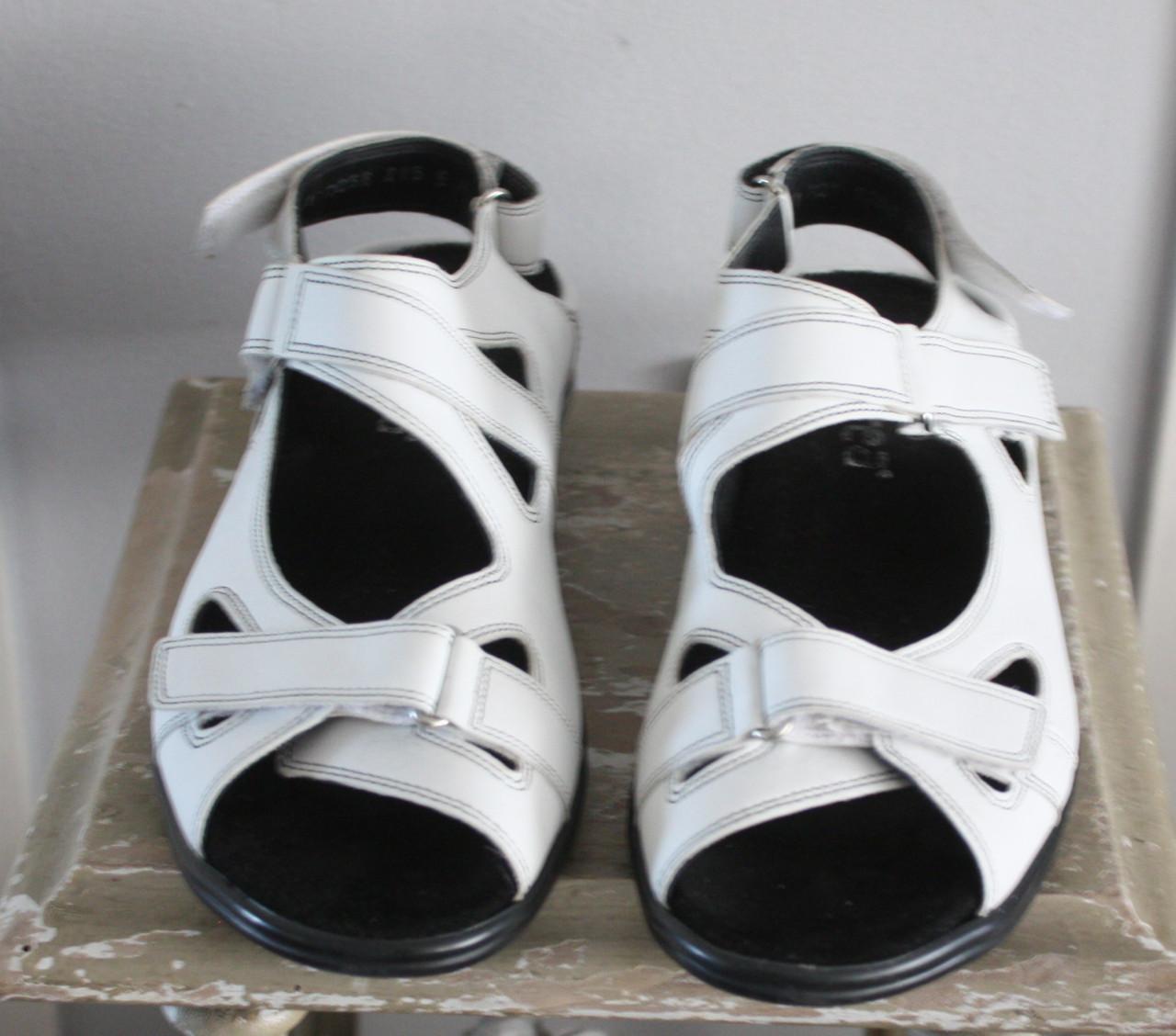 Witte sandalen durea maat4E
