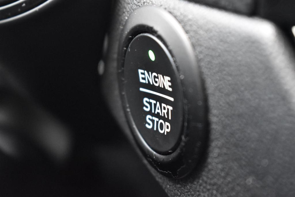 Ford Kuga 2.5 phev st-line x | elektrisch wegklapbare trekhaak | climate co