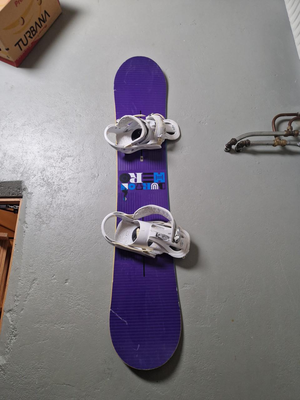 Snowboard Burton Hero 156W (freestyle) + bindingen L
