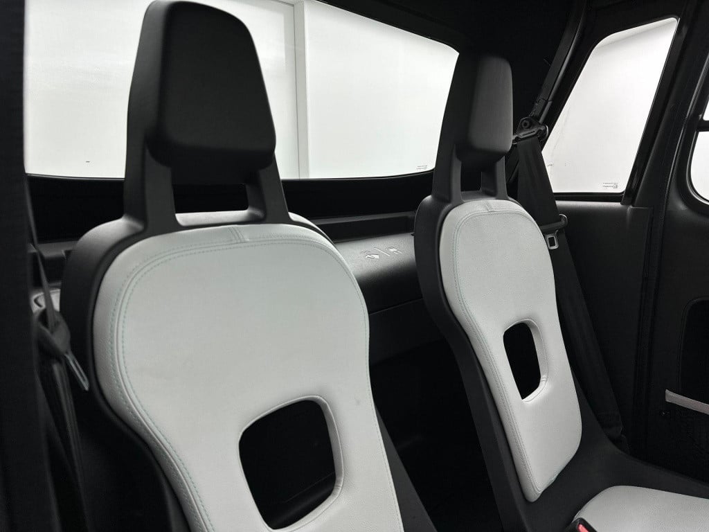 Fiat Topolino | led verlichting | panorama dak | smartphone houder | uit vo
