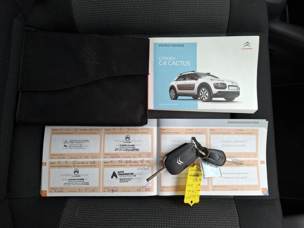 Citroen C4 Cactus 1.2 feel airco/nav/trekhaak nieuwe distributieriem