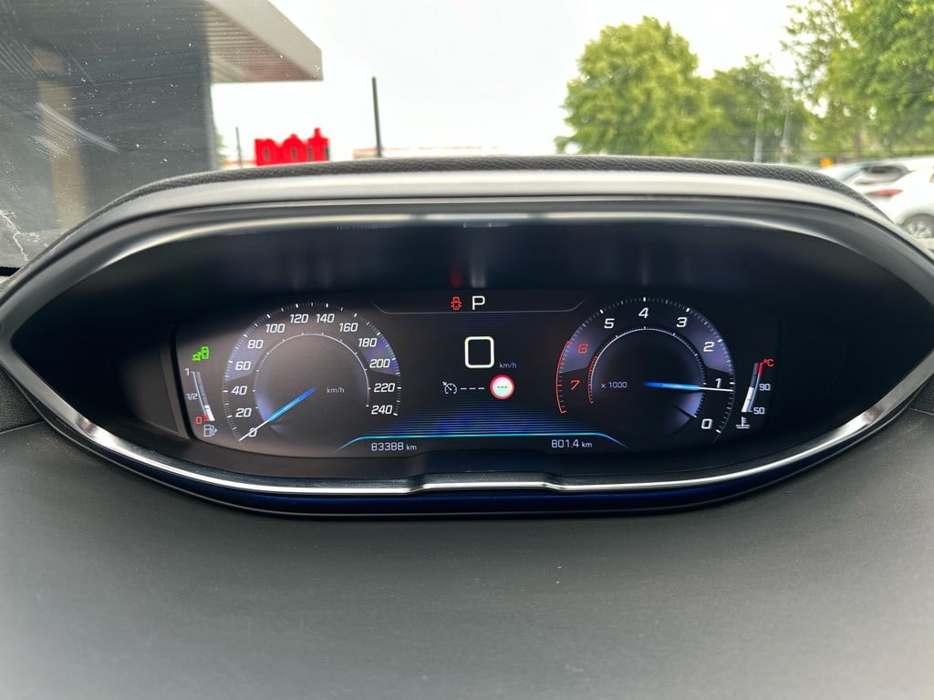 Peugeot 3008 1.2 gt line // automaat // dealeronderhouden //