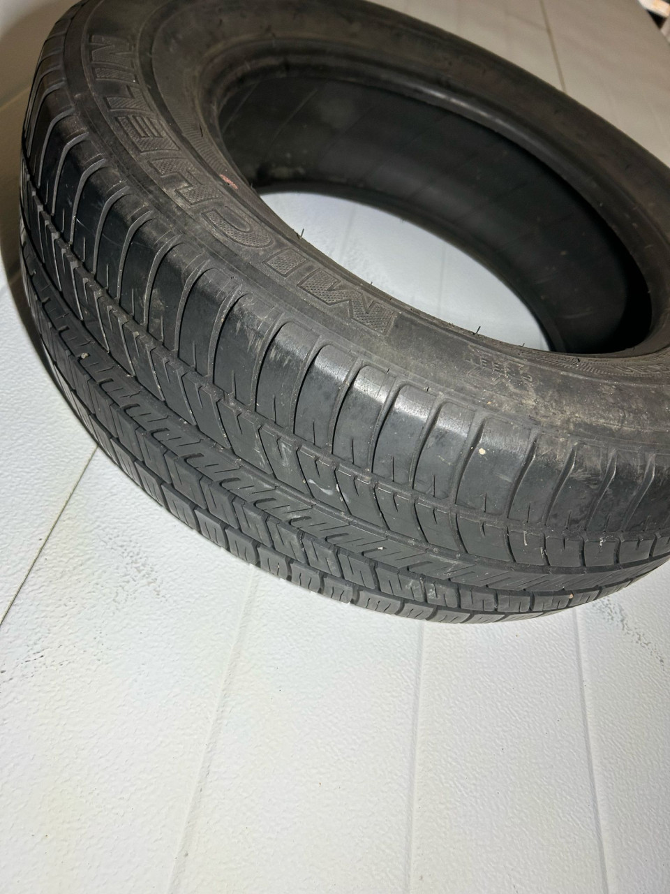 1X MICHELIN ZOMERBAND 195/65 R 15