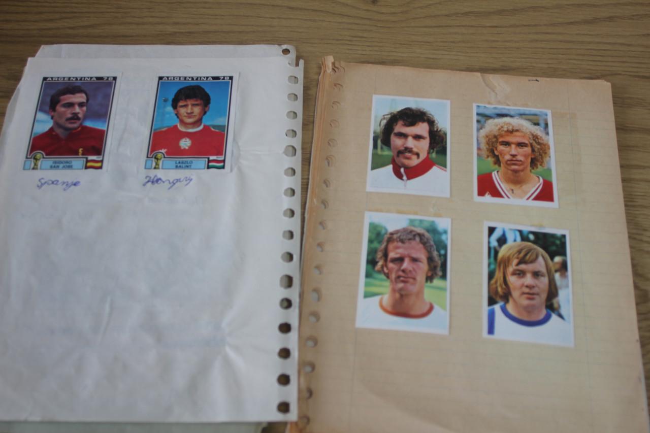 Voetbal plaatjes + handtekeningen.. World cup 1978