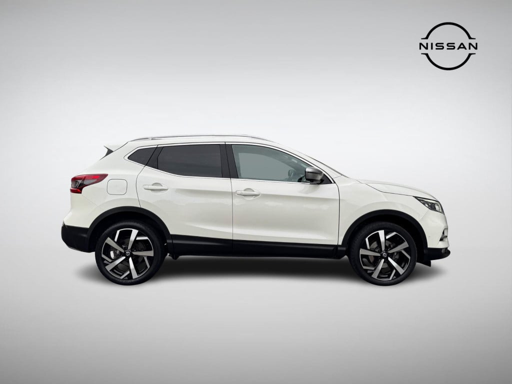 Nissan Qashqai 1.3 dig-t tekna + | trekhaak | panoramadak | nappa leder | a