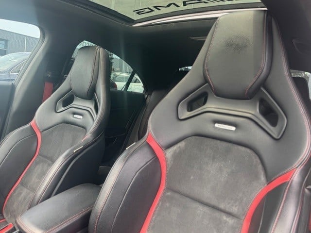 Mercedes-Benz Cla amg 45 4matic l 361 pk l dealer onderhouden l panoramadak