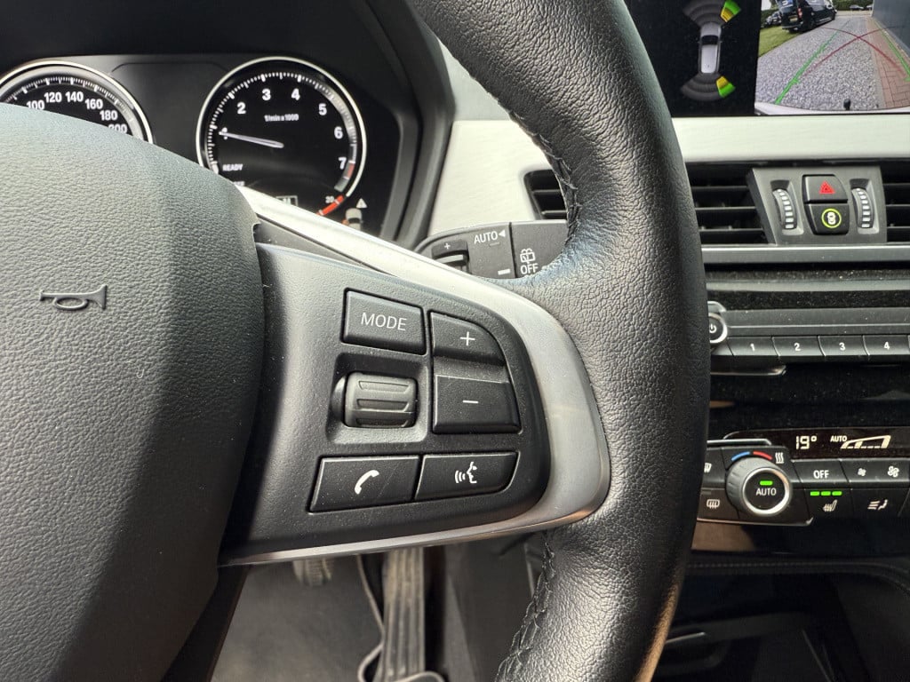 BMW X1 s-drive18i 140pk high executive