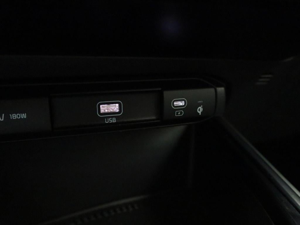 Kia Niro 1.6 gdi phev launch edition | automaat | apple carplay / android a