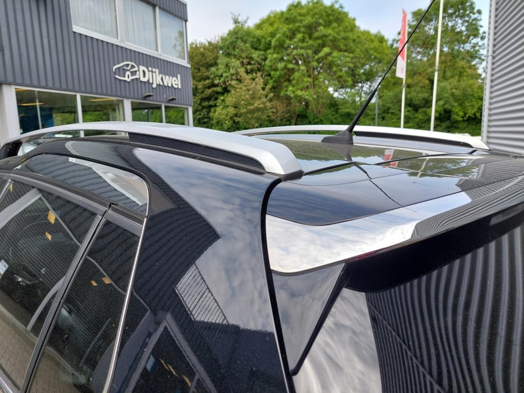 Peugeot 2008 suv 1.2 allure automaat pano/clima/trekhaak