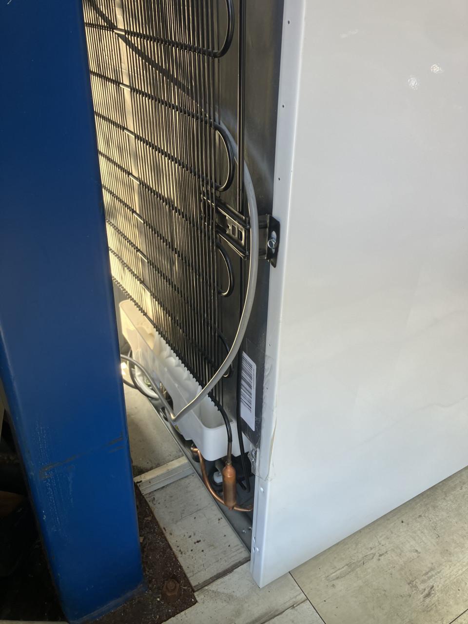 Beko Koelkast vriezer S54121 2 jaar oud in perfecte staat