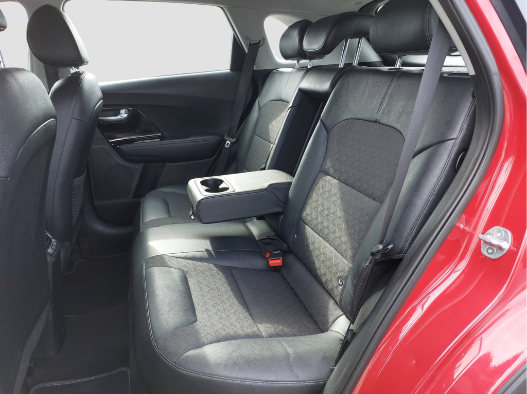 Kia Niro 1.6 gdi hybrid dynamicline | 1e eigenaar | trekhaak |