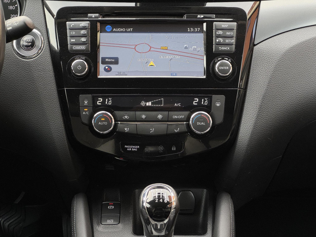 Nissan Qashqai 1.2 n-connecta design pack