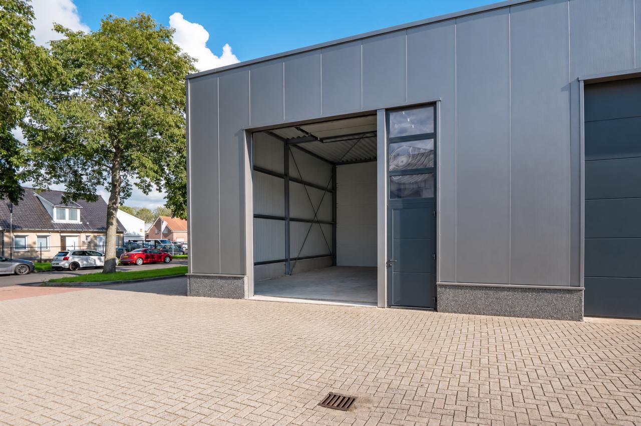 TE KOOP | Moderne bedrijfsunit in Middelburg