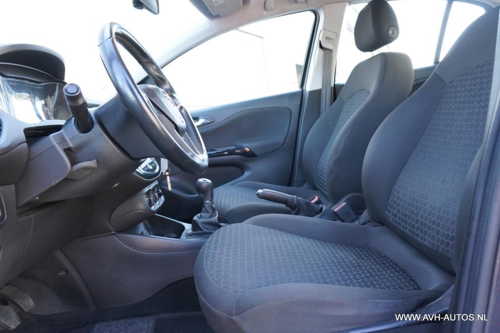 Opel Corsa 1.4 color edition