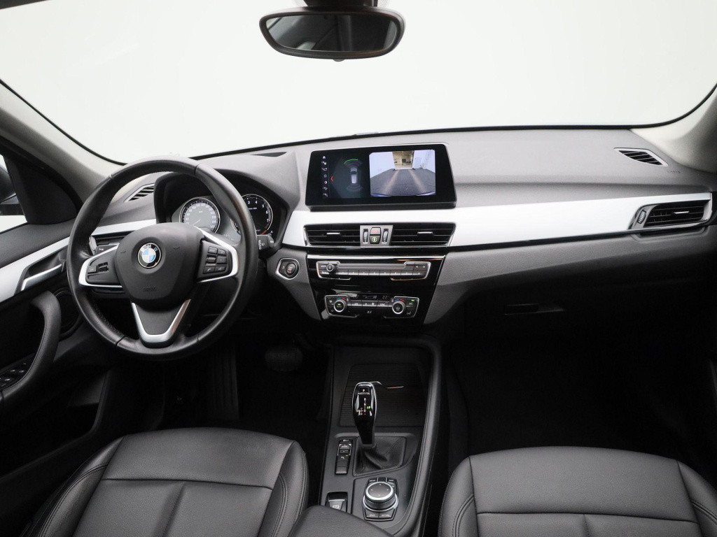 BMW X1 sdrive18i | automaat | navigatie | camera | climate control | blueto