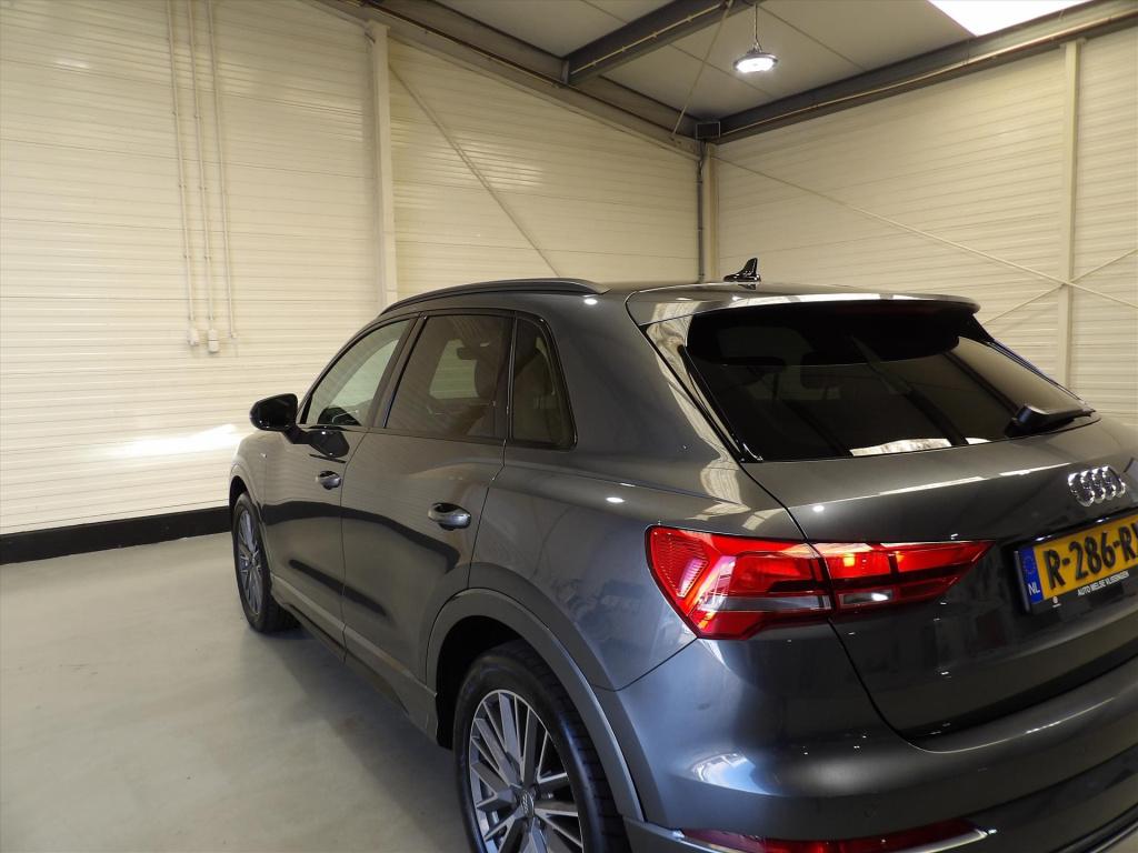 Audi Q3 40 tfsi 190pk s tronic quattro edition one