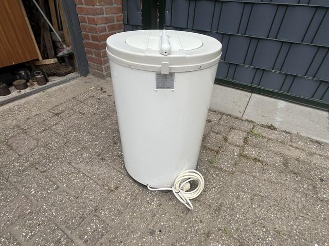 9 Centrifuges