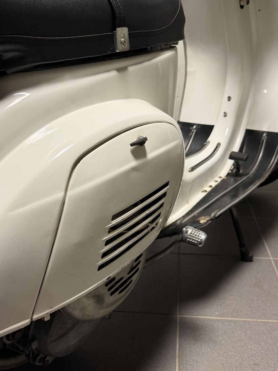 Vespa 50 Special I 1973 I Handschakel (3) I Geel Kenteken I Uniek!